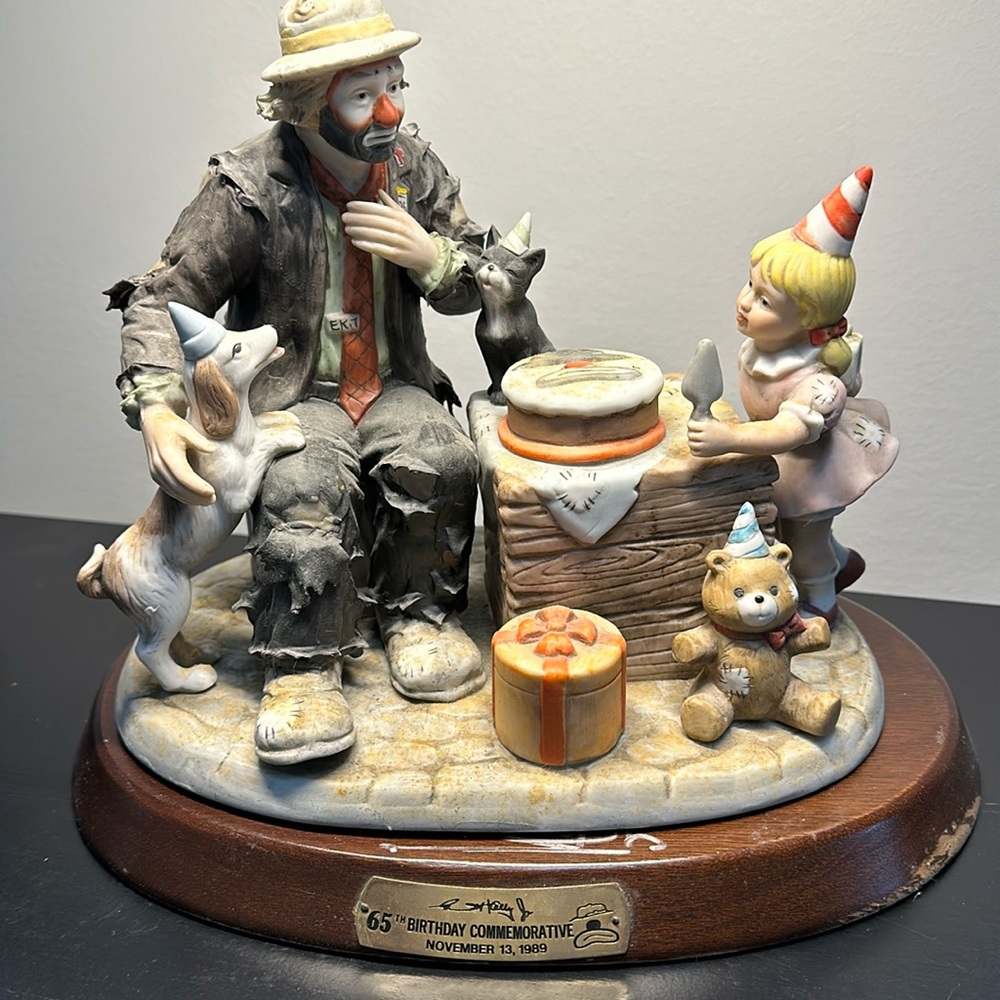 Emmett, Kellie Junior/figurine 65th birthday COMMEMORATIVE No Box Signed